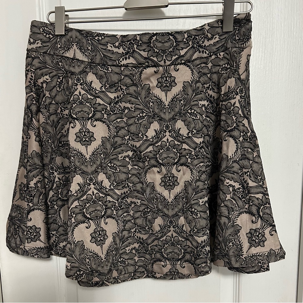 Chic Cream and Black Asymmetrical Mini Skirt Size L